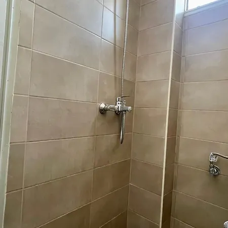 Velonis Appartement Leptokaryá